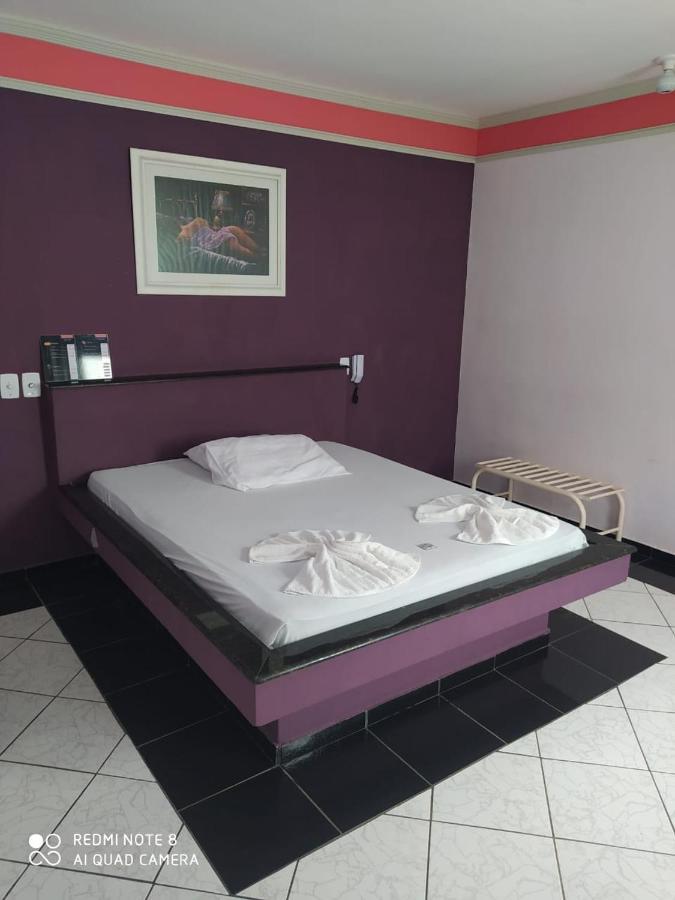 Bhaus Motel Marilia Bagian luar foto