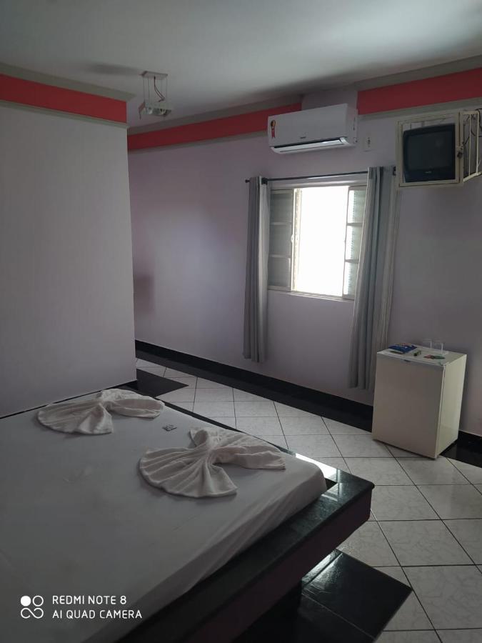 Bhaus Motel Marilia Bagian luar foto